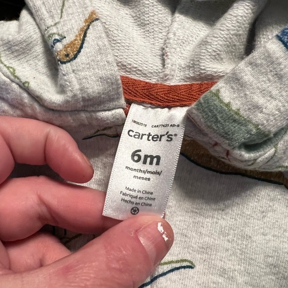 Infant baby Carter’s 6M matching set - sweatpants, sweatshirt, onesie - Picture 4 of 7